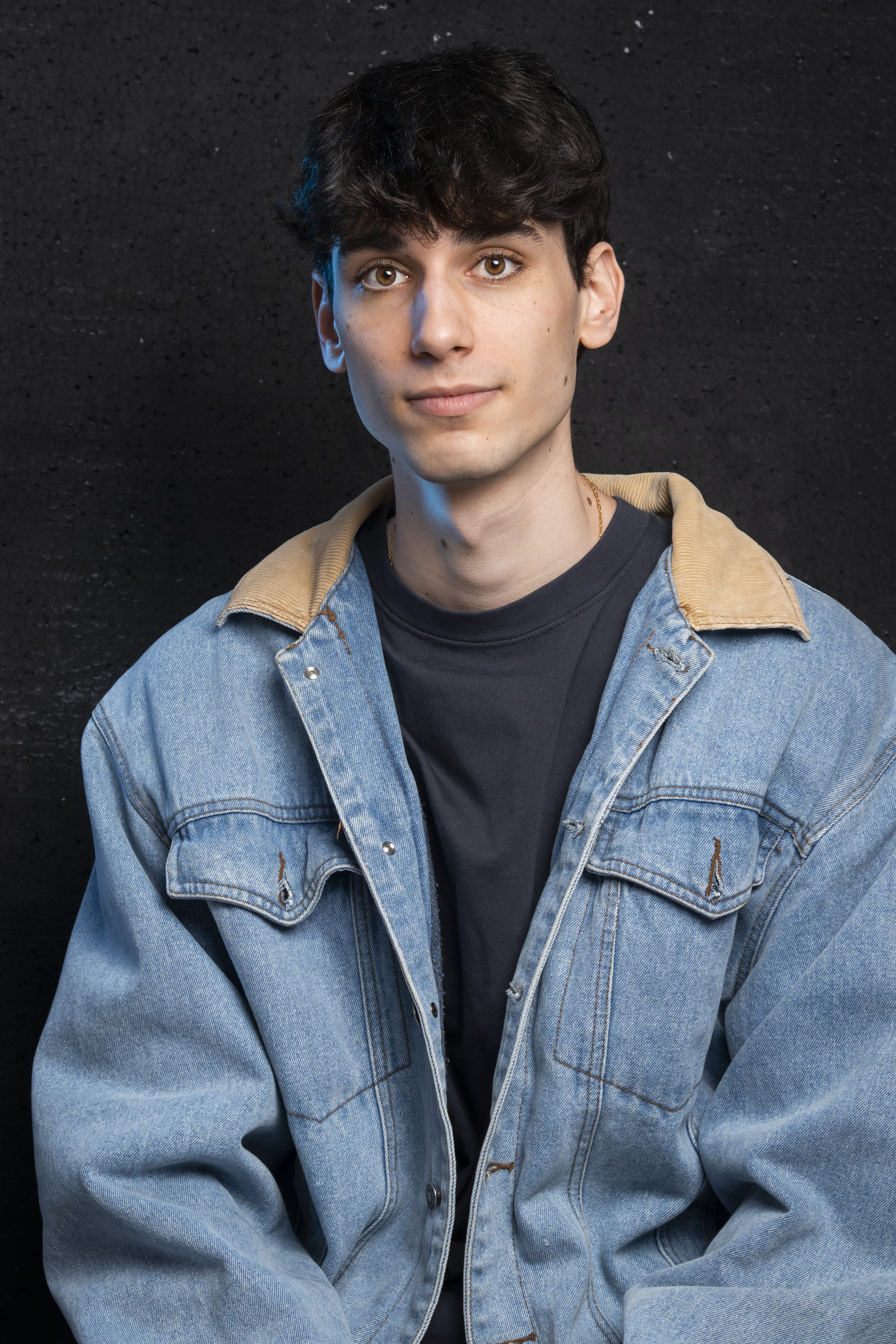 Álvaro Vancells posando, book fotográfico 13