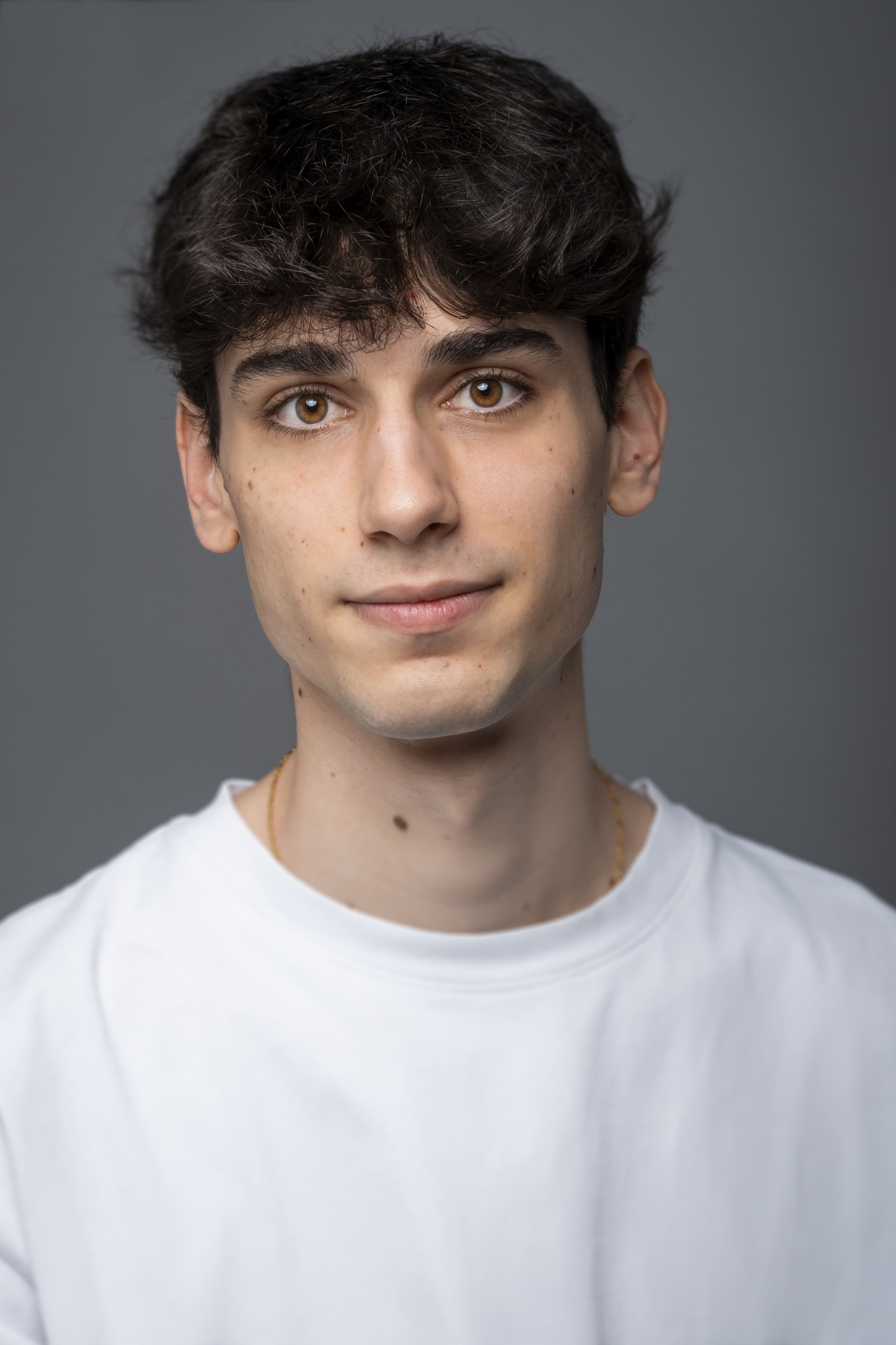 Álvaro Vancells posando, book fotográfico 2