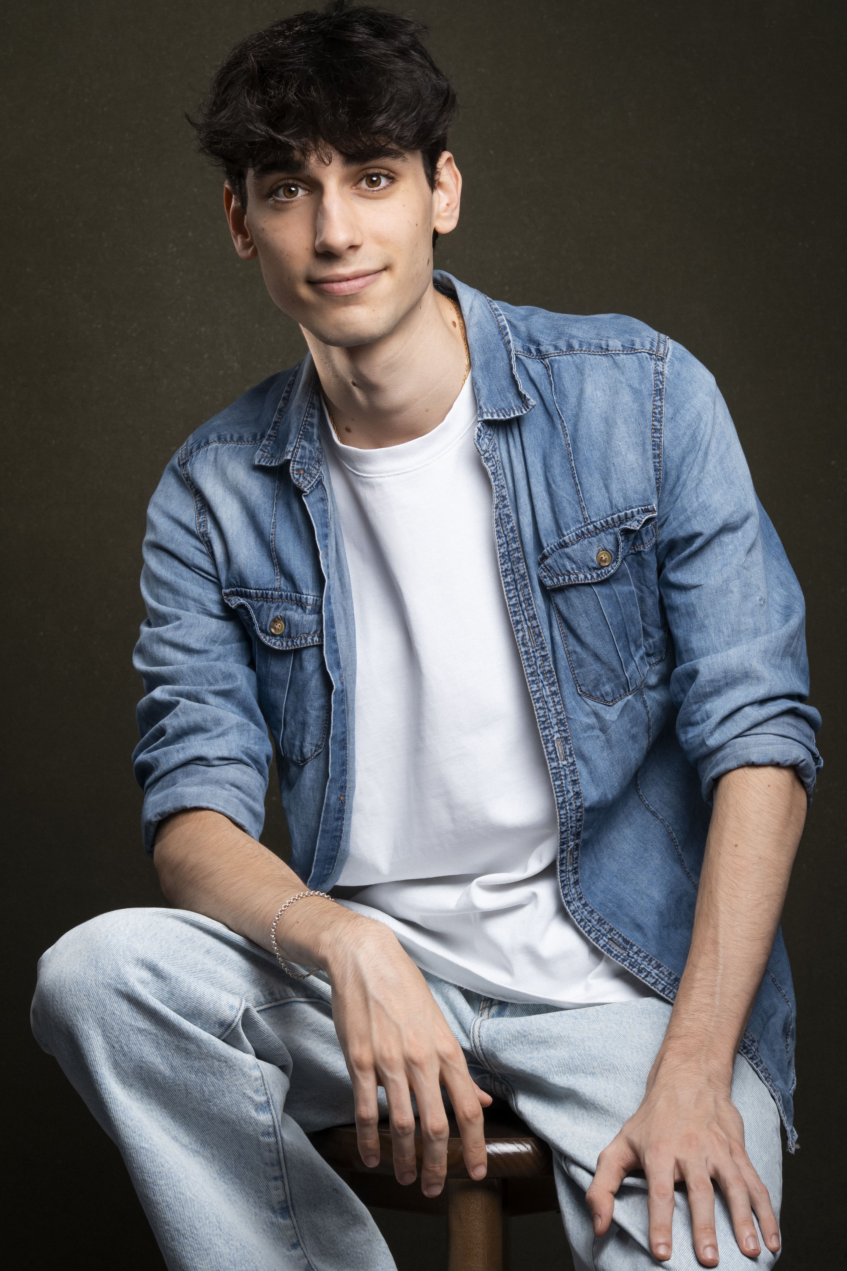 Álvaro Vancells posando, book fotográfico 21