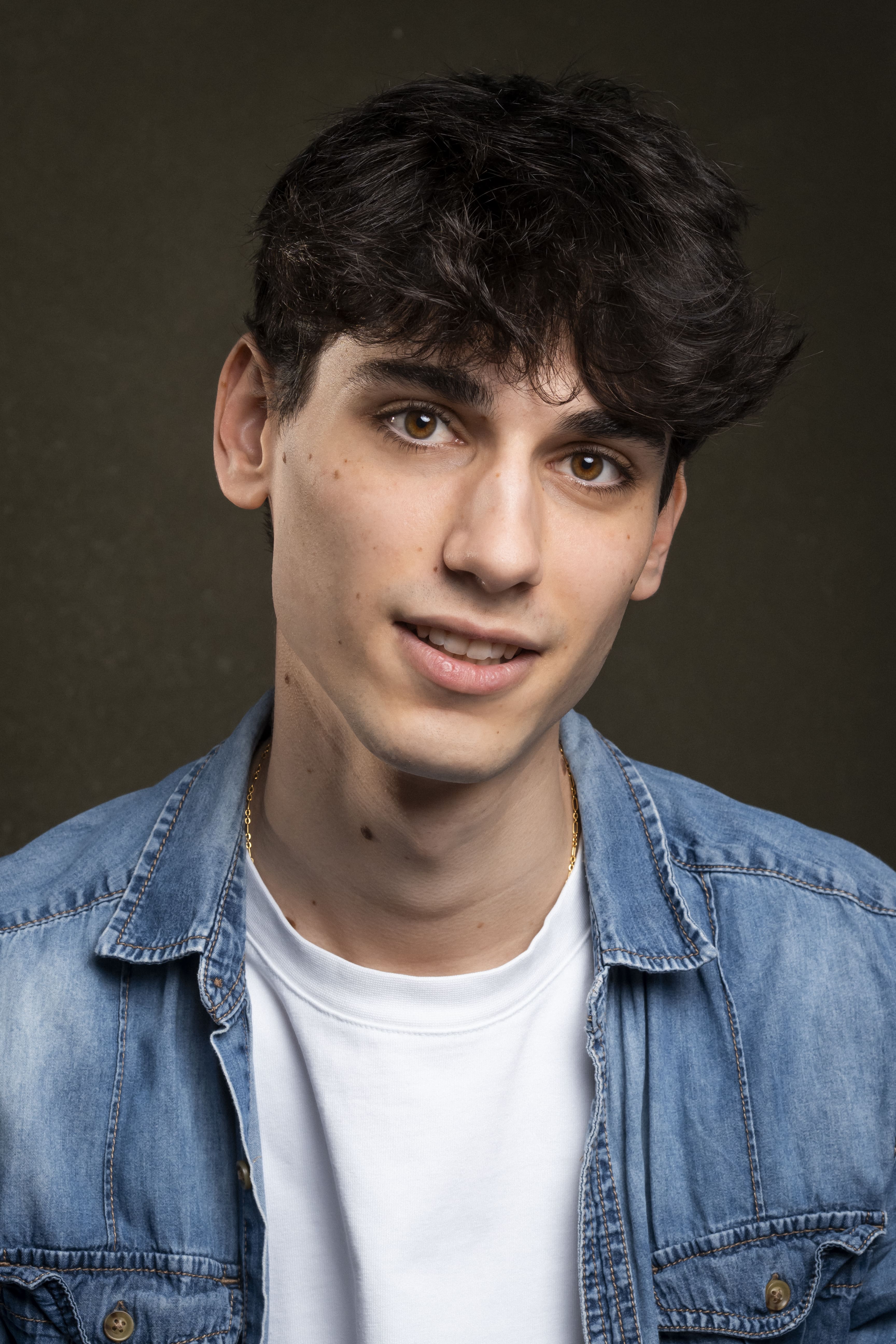 Álvaro Vancells posando, book fotográfico 24