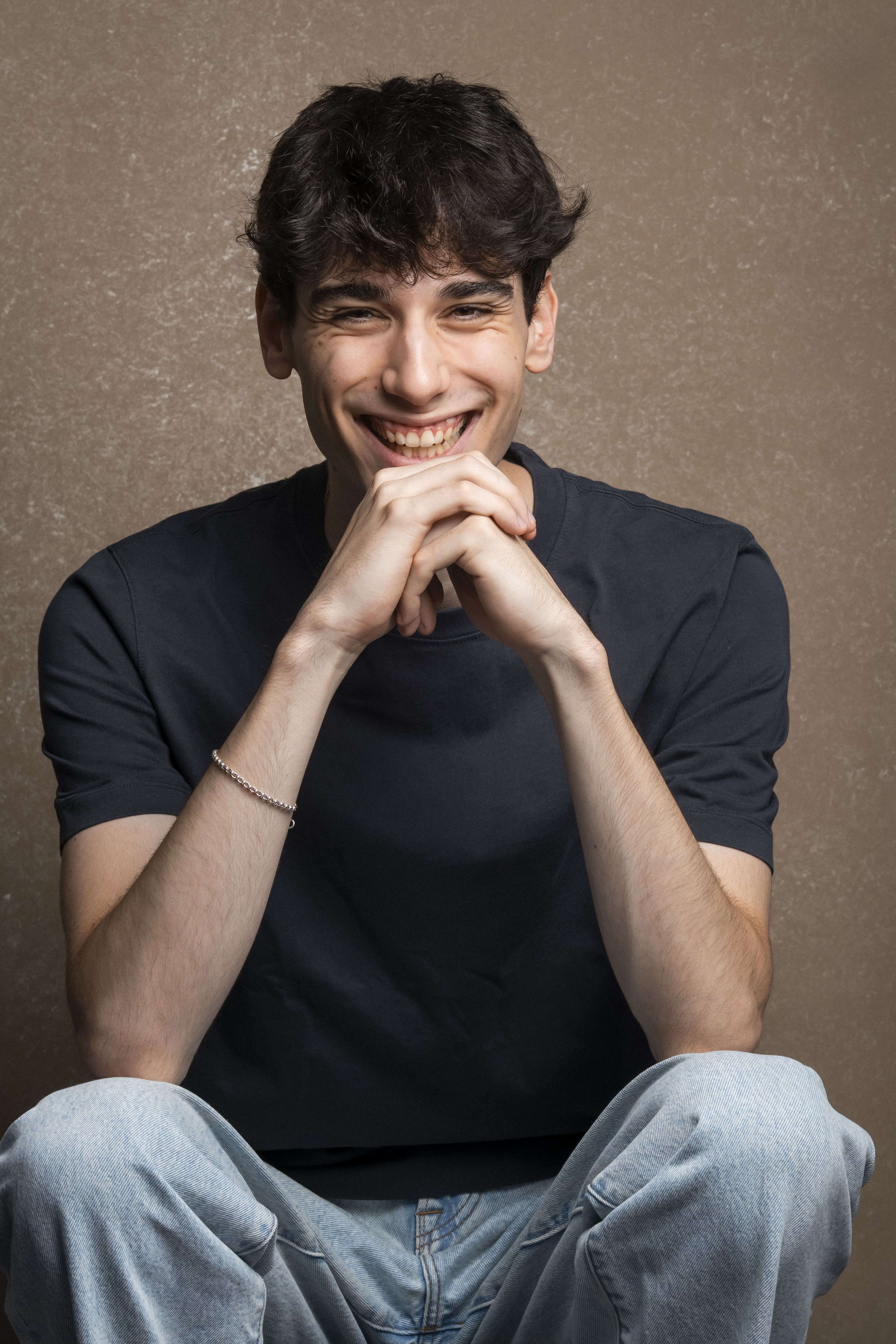 Álvaro Vancells posando, book fotográfico 8